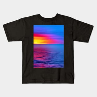 PRETTY COLORFUL OCEAN SUNSET Kids T-Shirt